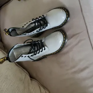 NWBDr. Martens 1460 Boot - Women's Embrace your inner grunge with the 1460 boots