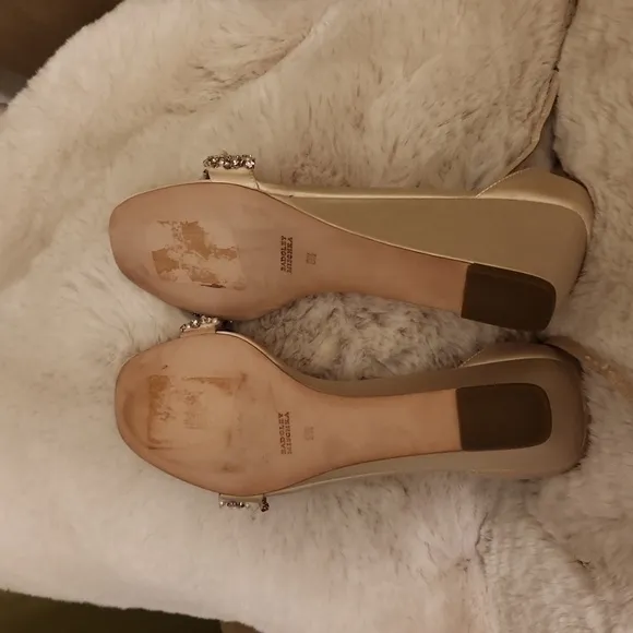 NWOB Badgley Mischka Cream Satin Beaded Wedge Heels-Size 9.5​​​​​​​