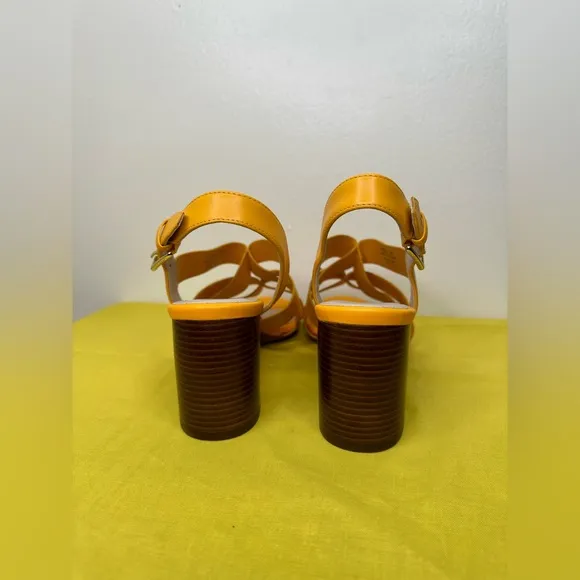 NWOB COLE HAAN JAMIE SANDALS RADIEN YELLOW