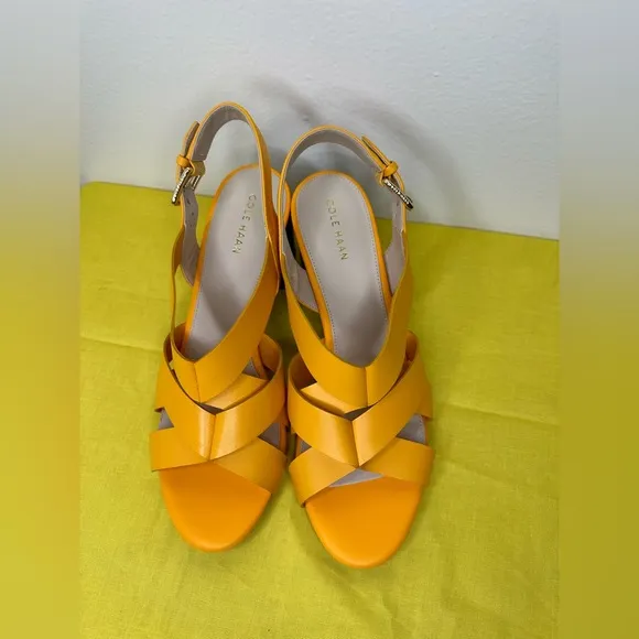 NWOB COLE HAAN JAMIE SANDALS RADIEN YELLOW