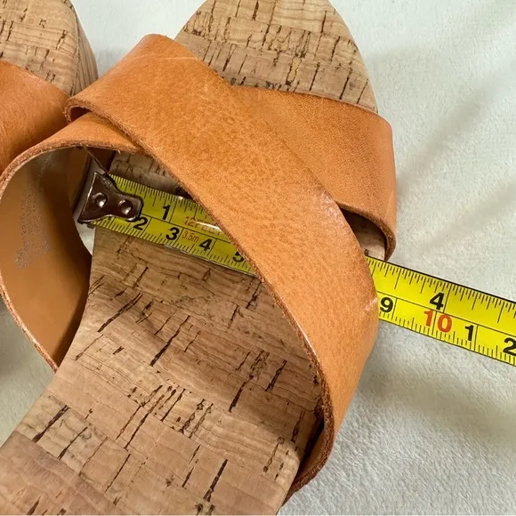 NWOB Kork-Ease Drew Strappy Leather Strap Block Heel Platform Sandals Size 8M
