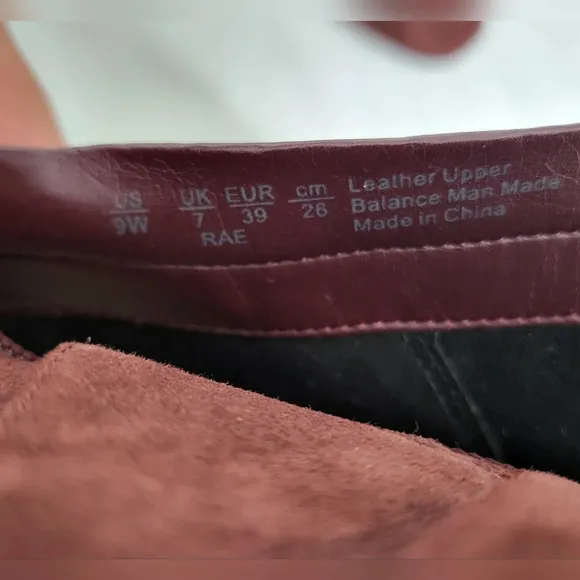 NWOB Naturalizer Burgundy Rae Bordo Side‎ Zip Suede Leather Boots Size 9W