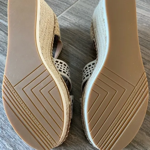 NWOB Nicole Sandal