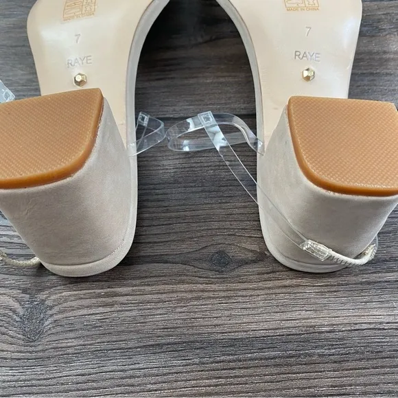 NWOB Raye Wildfire Sandals in Neutral