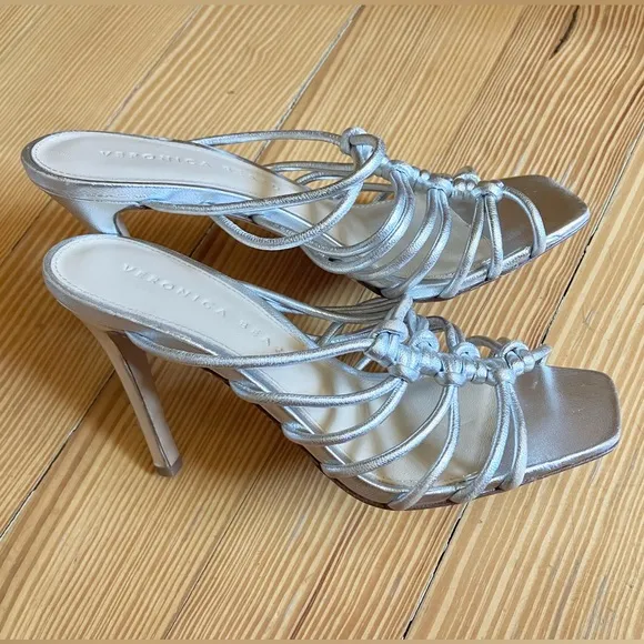 NWOB VERONICA BEARDAvita Metallic Cage Slide Sandals Sz 5.