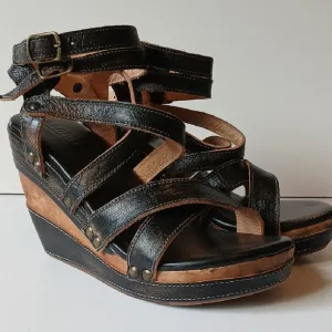 NWOT Bed Stu Jullian Distressed Leather Wooden High Heel Wedge Size 9