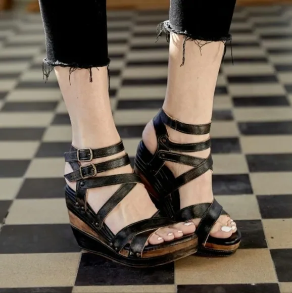 NWOT Bed Stu Jullian Distressed Leather Wooden High Heel Wedge Size 9