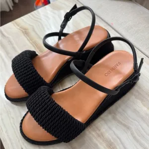 NWOT FARM RIO Black Wedge Espadrille Sandals Size: 91.75” heel