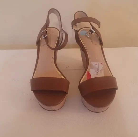 NWOT Jessica Simpson Cognac Caramel Brown Wedge Sandal Heels Size 6