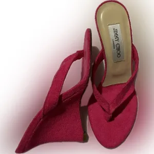 NWOT Jimmy Choo Fuchsia Pink Terry Flip Flop Sandal