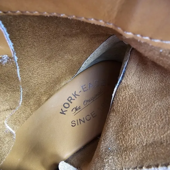 NWOT Kork-Ease Violeta Boot Bootie Lace-Up Burnished Leather Taupe Distress 9.5