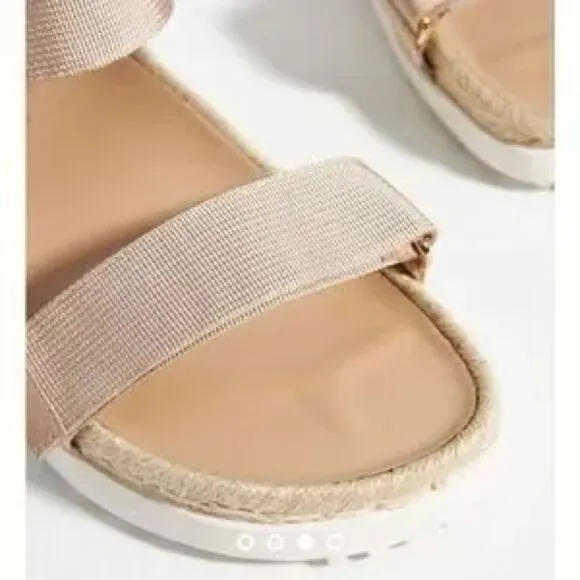 NWOT Silent D Anthropologie Trevor Gladiator Neutral Taupe Hook &amp; Loop Sandals