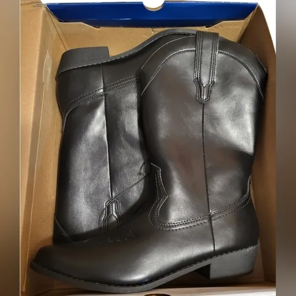 NWT Arizona Jean Co. Black Block Heel Cowboy Boots Size 9.5