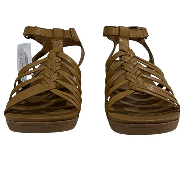 NWT BareTraps Jaime Wedge Sandals Size 8 1/2