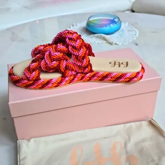 NWT Btb Los Angeles Penelope braid sandals in punch size 8