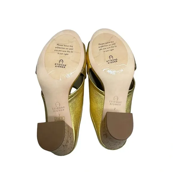 NWT Etienne Aigner Lido Cork Heel Sandal in Mettlic Gold Leather. Sz: 7