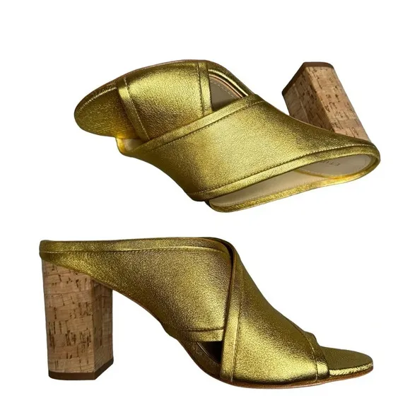 NWT Etienne Aigner Lido Cork Heel Sandal in Mettlic Gold Leather. Sz: 7