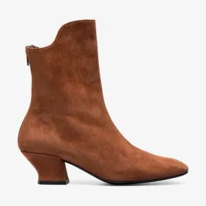NWT Farfetch Dorateymur Han Mid Calf Booties Tan Suede Womens Size 35 / US 5