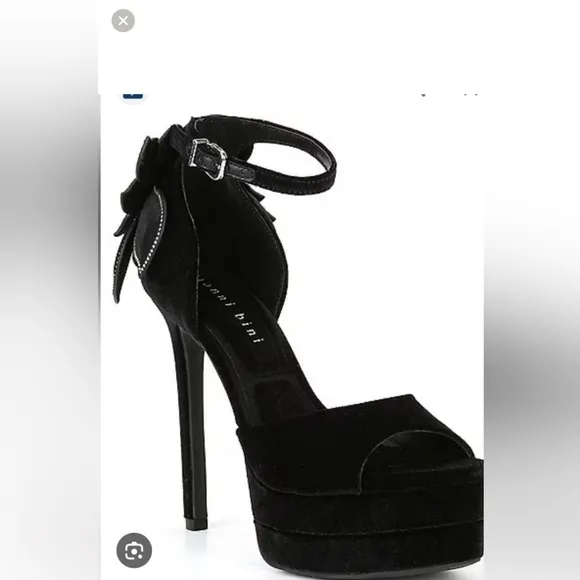 NWT Gianni Bini Karmello Velvet Flower Ankle StrapPlatform Dress Sandals 7.5