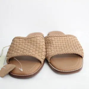 NWT Joie Genuine Leather Low Sandals Size 9