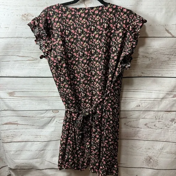NWT Lulus A Beauty Downtown Black Floral Print Wrap Mini Dress Large