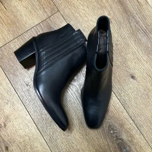 NWT Mango Black Leather Ankle Boots Size 37/6.5