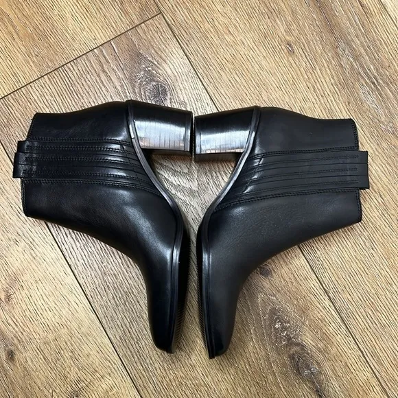 NWT Mango Black Leather Ankle Boots Size 37/6.5