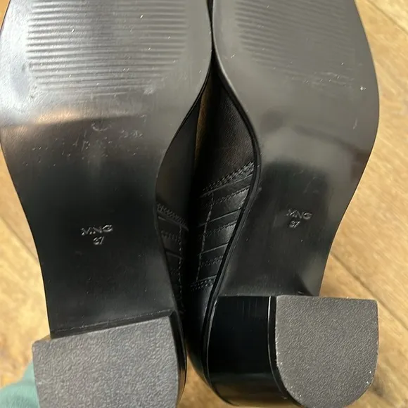 NWT Mango Black Leather Ankle Boots Size 37/6.5
