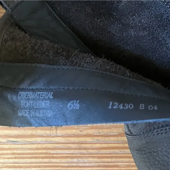 NWT Paul Green Newbury Bootie in Iron Grained Sz 9.