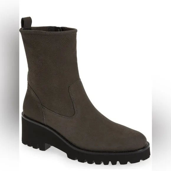 NWT Paul Green Newbury Bootie in Iron Grained Sz 9.