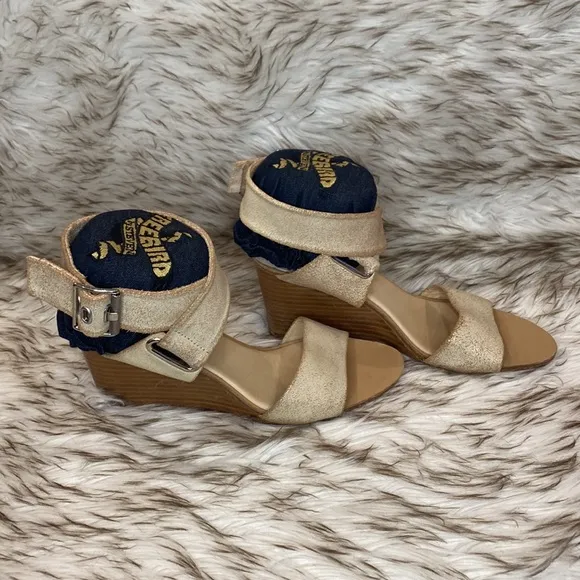 NWT Rag &amp; Bone Damien Wedge Sandals Strappy White Gold Crackle Size 8 (EU 38)
