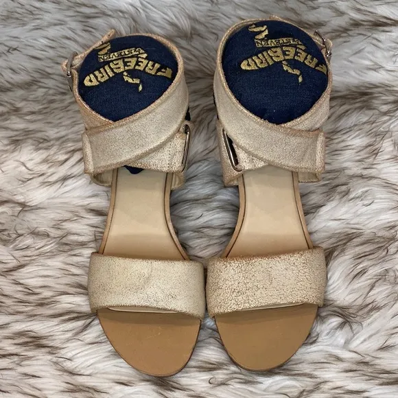 NWT Rag &amp; Bone Damien Wedge Sandals Strappy White Gold Crackle Size 8 (EU 38)