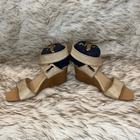 NWT Rag &amp; Bone Damien Wedge Sandals Strappy White Gold Crackle Size 8 (EU 38)
