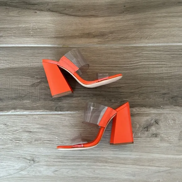 NWT Schultz 7 Victorie block heel transparent straps slide sandals