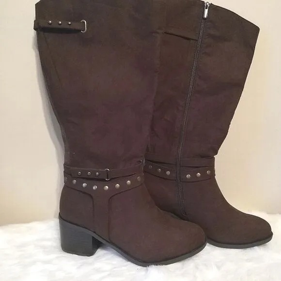 NWT Torrid Faux Suede Block Heel Studded Boots