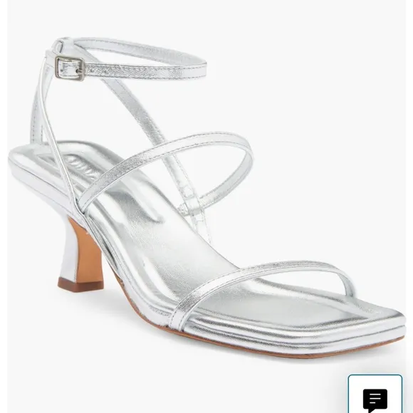 NWT Vince Callie Kitten Heel Sandal