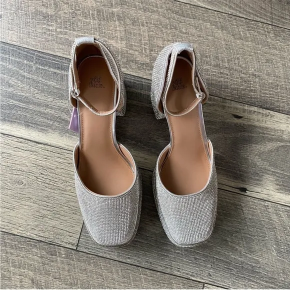NWT Wild Fable Bianca Shoes Silver Sparkly Rhinestone Platform Heels Viral Sz 11