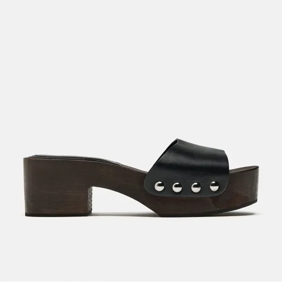 NWT. Zara Limited Edition Black Leather Sandals. Size 7,5.