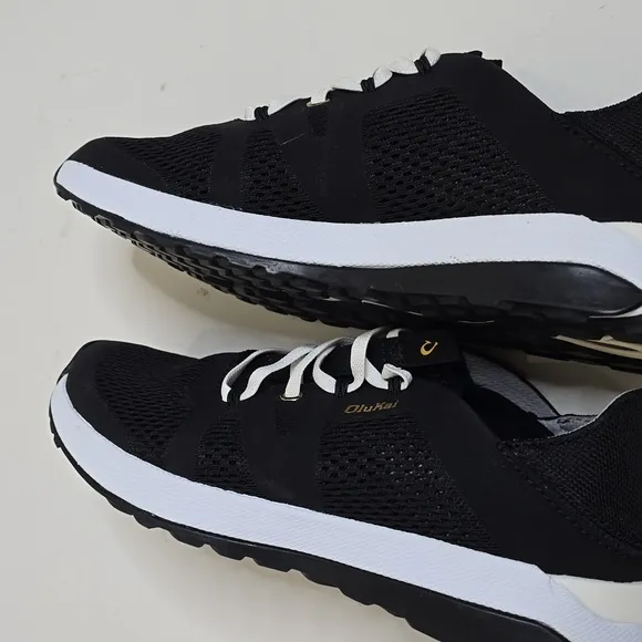 OluKai Huia Athletic Sneaker Women's Black 8