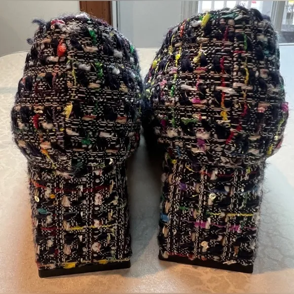 ON • 34th |  women’s Tillyy pump shoes. Size: 6M