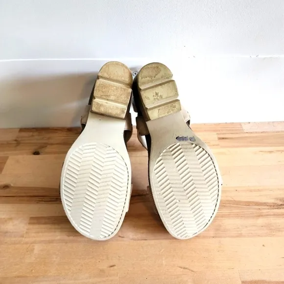 OTBT Duty Free Sandals (Size 10)
