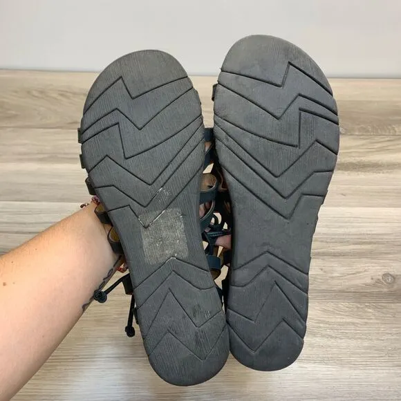 Otbt Sandals Womens 9.5M Escapade Wedge Gladiator Black Leather Back Zip Lace Up