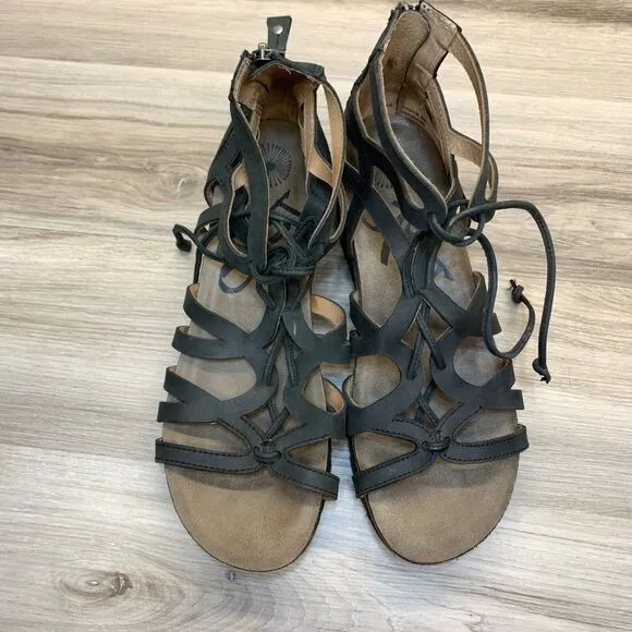 Otbt Sandals Womens 9.5M Escapade Wedge Gladiator Black Leather Back Zip Lace Up