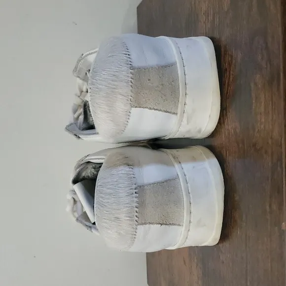 P448 White Leather And Suede Sneakers Womens Size 39 Calf Hair