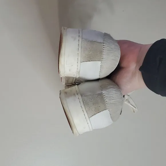P448 White Leather And Suede Sneakers Womens Size 39 Calf Hair