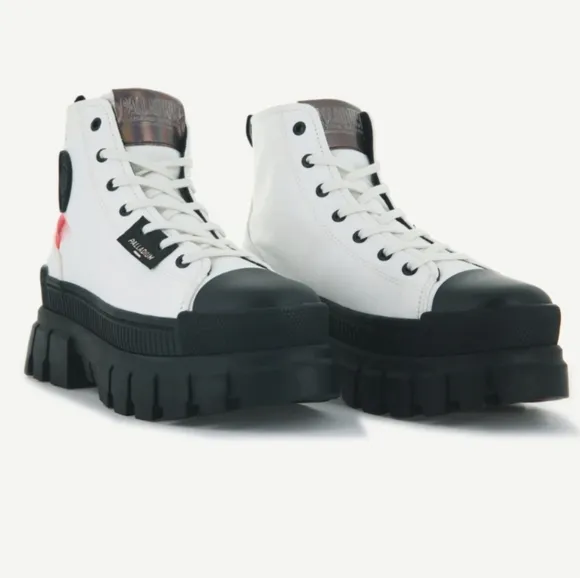 Palladium SIZE 7.5 White and Black REVOLT Platform Sneakers, New I…