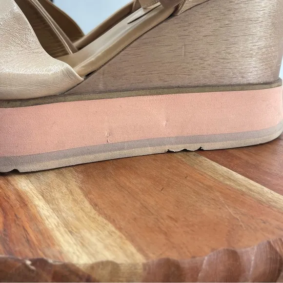 Paloma Barcelo Giselle Wedge Sandals blush pink sz 40 US 9.5 ankle strap tan