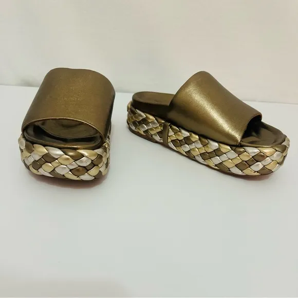 Paloma Barcelo Pewter/gold/silver woven platform slides European Size 37-SZ 7 US