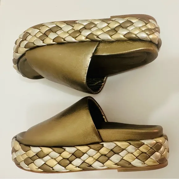 Paloma Barcelo Pewter/gold/silver woven platform slides European Size 37-SZ 7 US