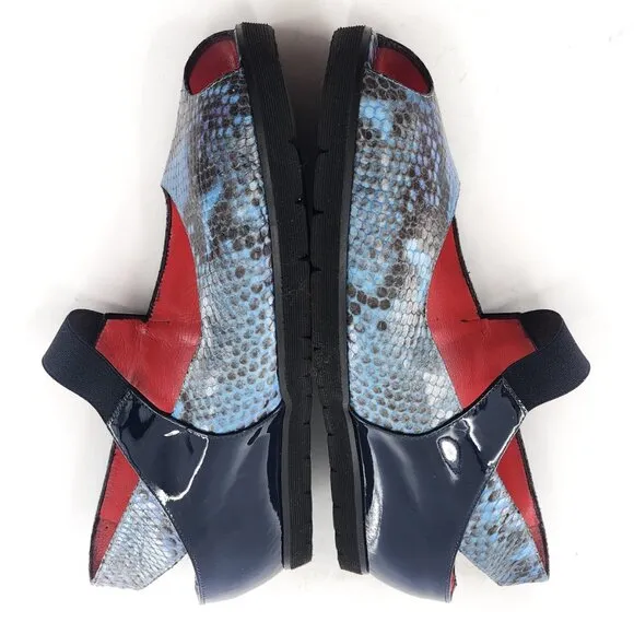 PAS DE ROUGE Silvia Snakeskin Embossed Low Wedge Slingback Sandals